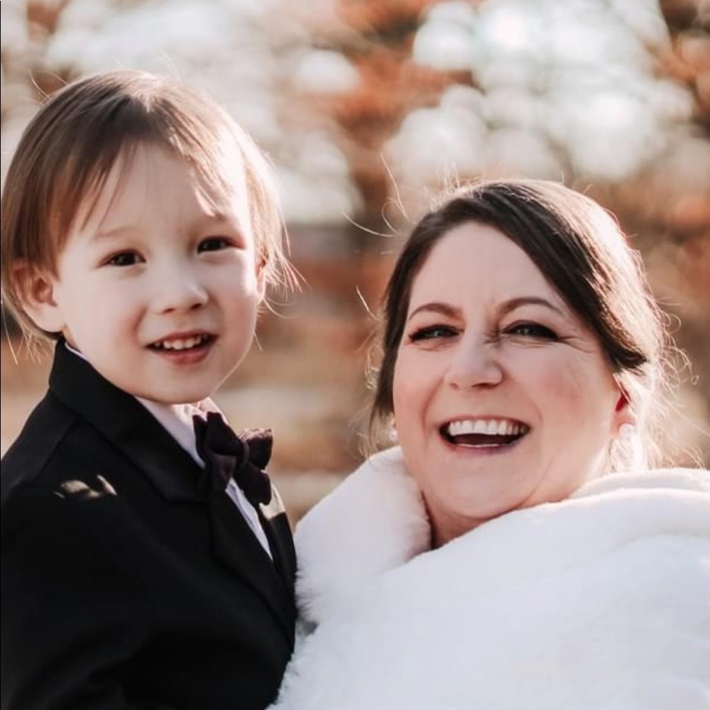 Meet your Posher, Marissa